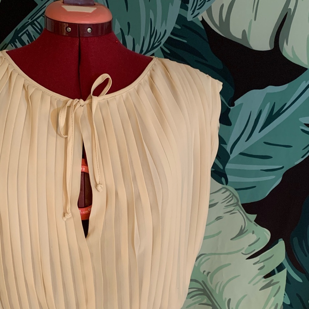 Vintage Cream Pleated Midi Dress